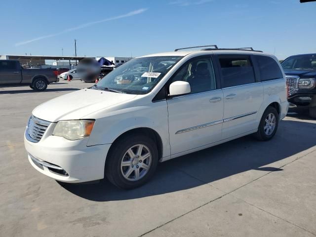 2012 Chrysler Town & Country Touring