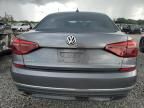 2017 Volkswagen Passat R-Line