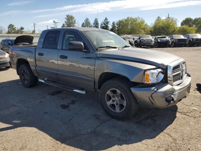 2007 Dodge Dakota Quad SLT