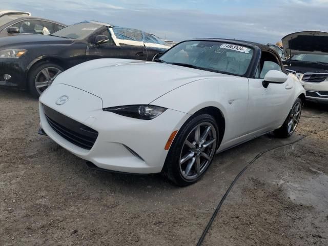 2022 Mazda MX-5 Miata Grand Touring