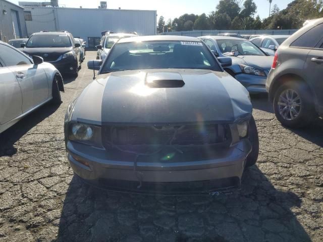 2005 Ford Mustang