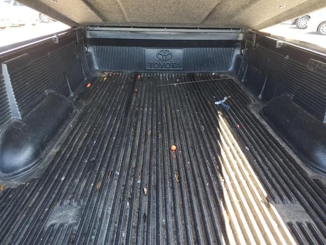 2004 Toyota Tundra