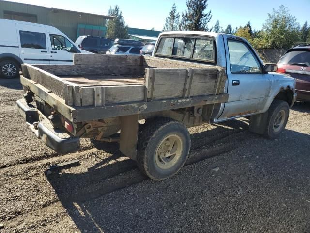 1990 Toyota Pickup 1/2 TON Short Wheelbase DLX