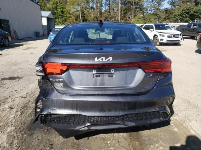 2022 KIA Forte FE