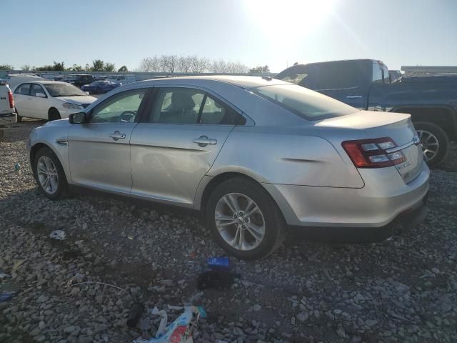 2018 Ford Taurus SE