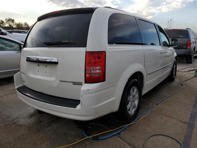 2010 Chrysler Town & Country Touring