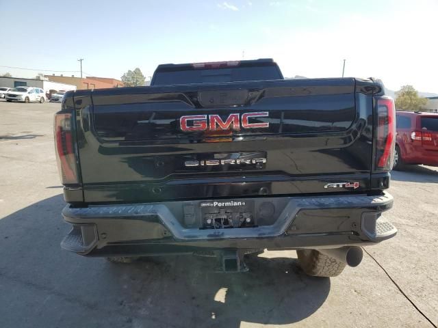 2024 GMC Sierra K2500 AT4