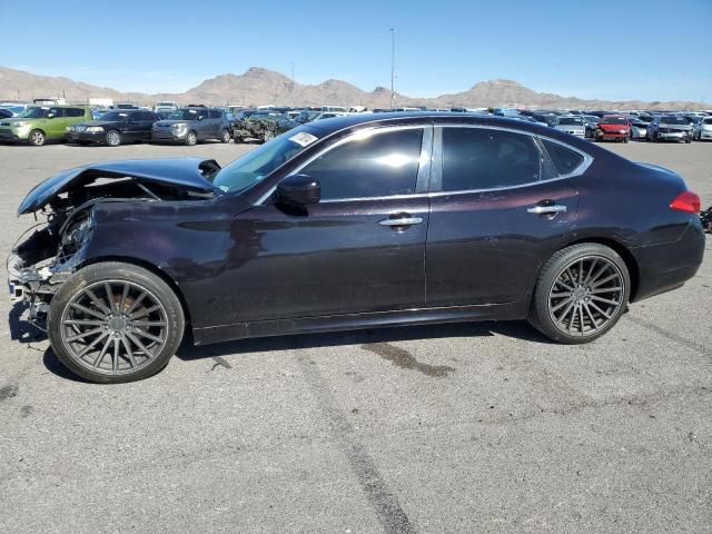 2012 Infiniti M37