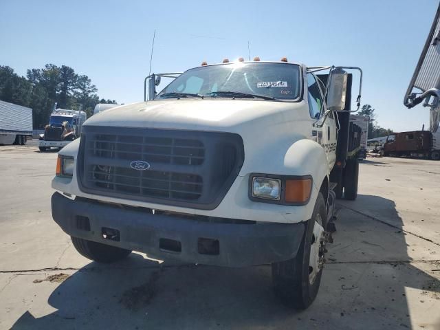 2000 Ford F650 Super Duty