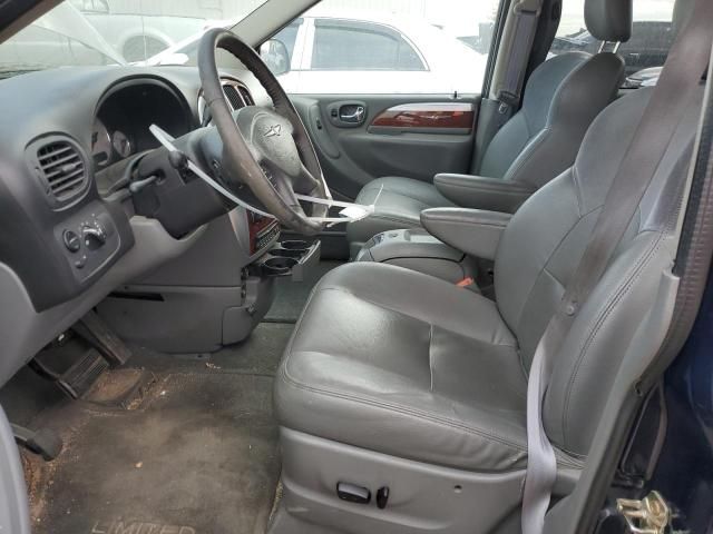 2005 Chrysler Town & Country Limited