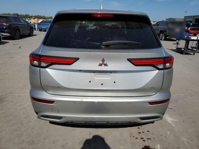 2023 Mitsubishi Outlander SE