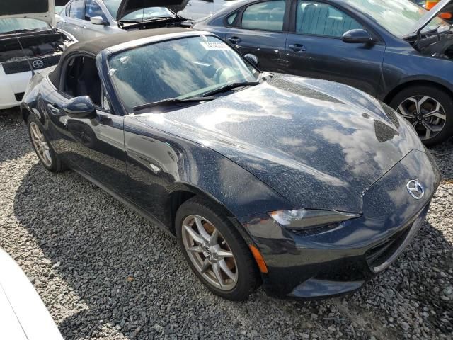 2016 Mazda MX-5 Miata Sport