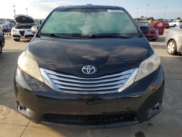 2011 Toyota Sienna XLE