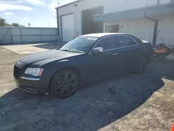 Vehiculos salvage en venta de Copart Mcfarland, WI: 2013 Chrysler 300