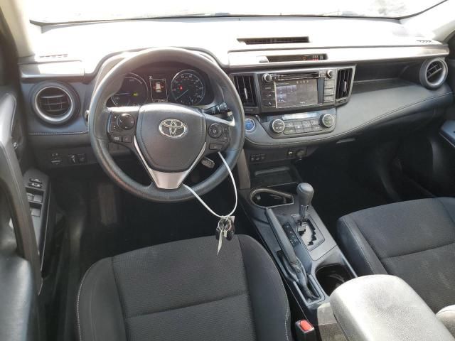 2018 Toyota Rav4 HV LE