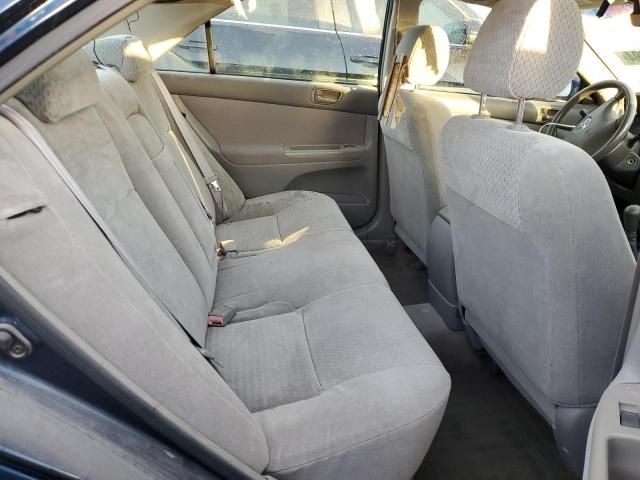 2002 Toyota Camry LE