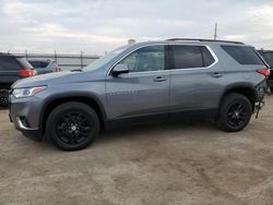 Carros salvage a la venta en subasta: 2020 Chevrolet Traverse LT