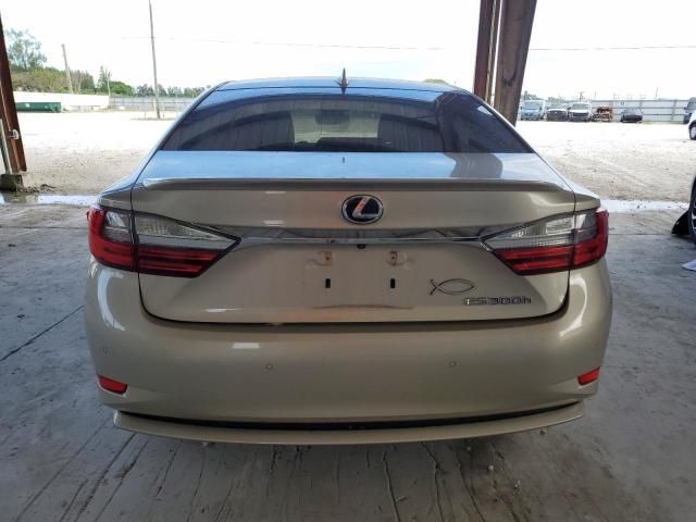 2016 Lexus ES 300H