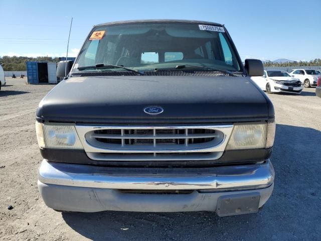 1999 Ford Econoline E350 Super Duty Wagon