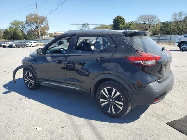 2020 Nissan Kicks SR