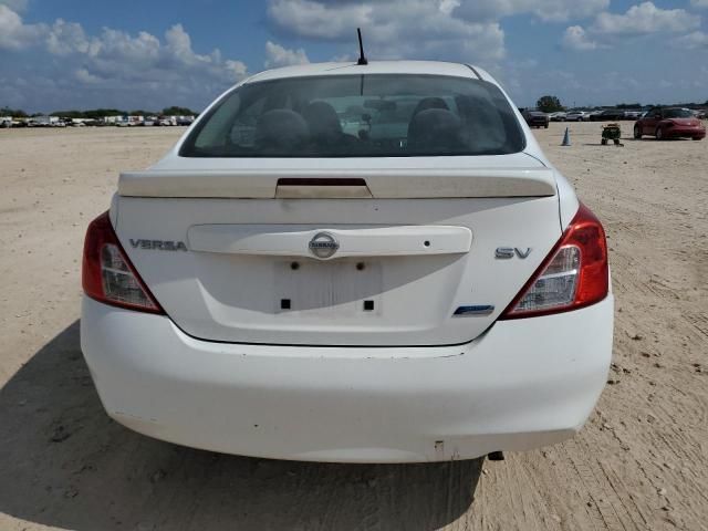 2013 Nissan Versa S