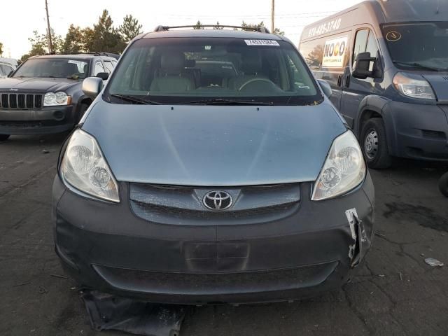 2006 Toyota Sienna XLE