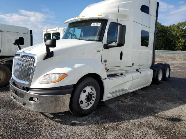 2019 International LT625