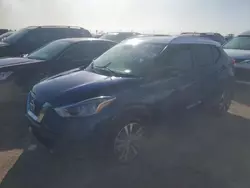 Nissan salvage cars for sale: 2019 Nissan Kicks S