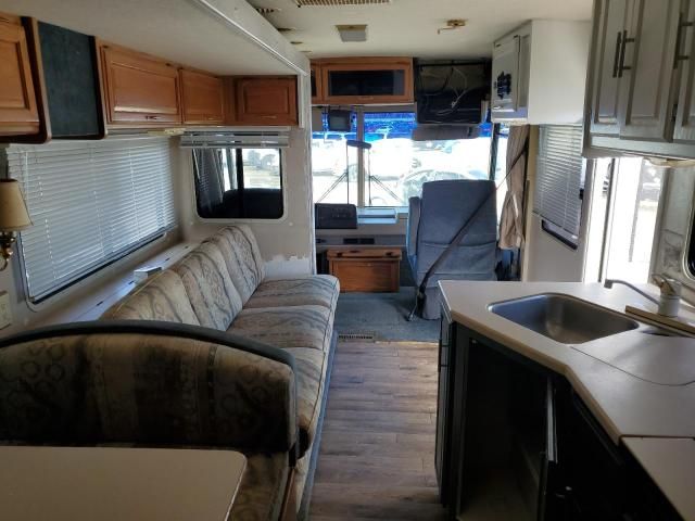 1999 Freightliner Chassis X Line Motor Home