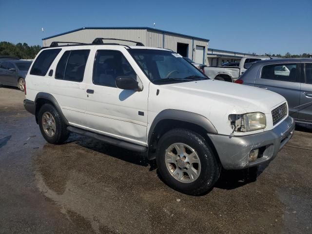 1999 Nissan Pathfinder LE