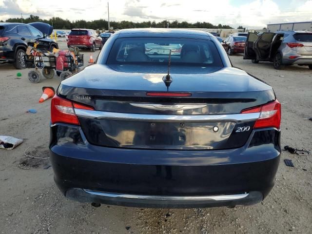 2011 Chrysler 200 Limited