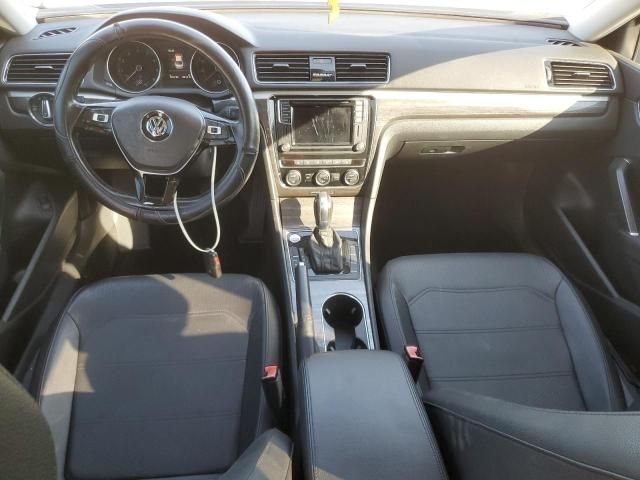 2018 Volkswagen Passat SE