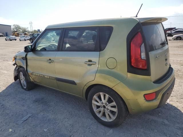 2013 KIA Soul +