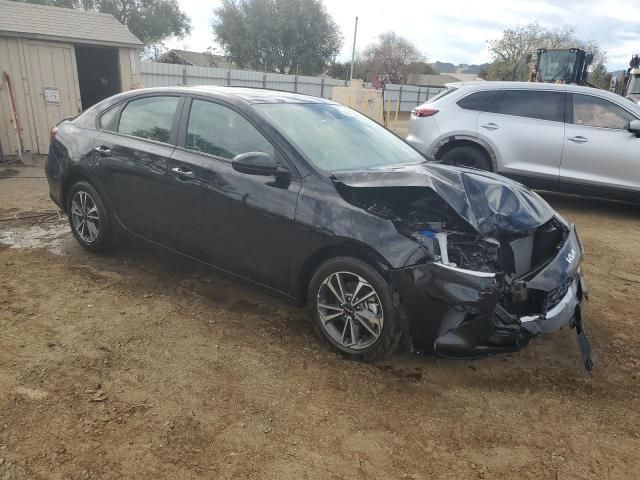 2024 KIA Forte LX