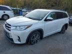 2017 Toyota Highlander SE