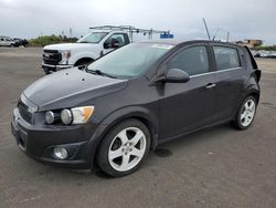 Chevrolet Vehiculos salvage en venta: 2013 Chevrolet Sonic LTZ