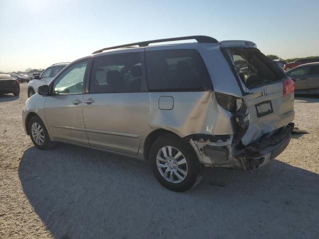 2010 Toyota Sienna CE