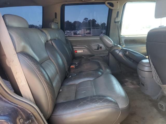 2000 Chevrolet Tahoe K1500