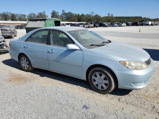 2005 Toyota Camry LE