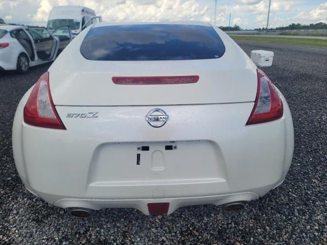 2014 Nissan 370Z Base