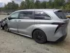 2023 Toyota Sienna LE