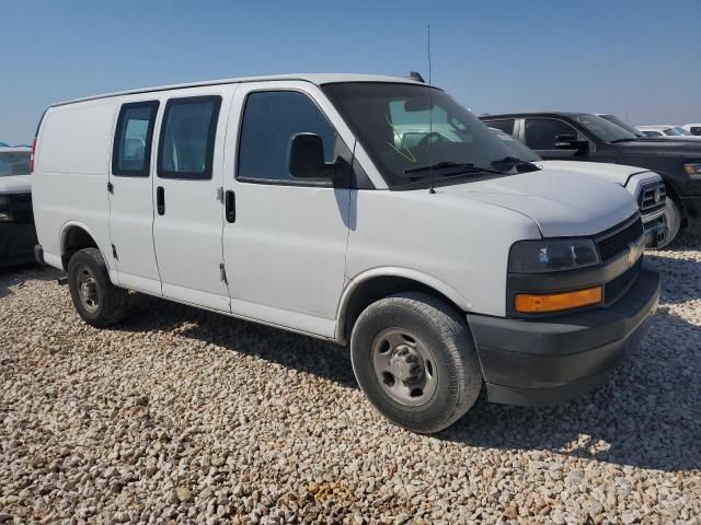 2022 Chevrolet Express G2500