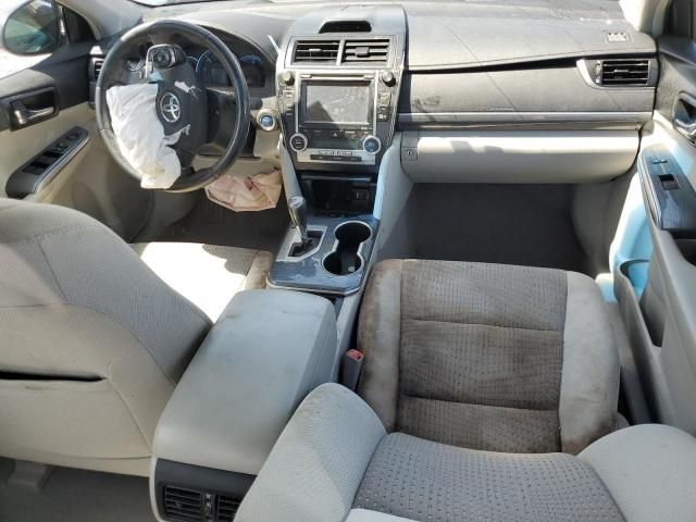 2014 Toyota Camry Hybrid