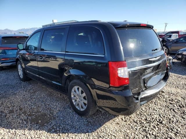 2016 Chrysler Town & Country LX