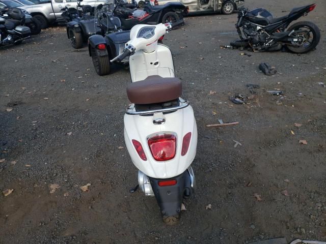 2021 Vespa PRIMAVERA/SPRINT 50