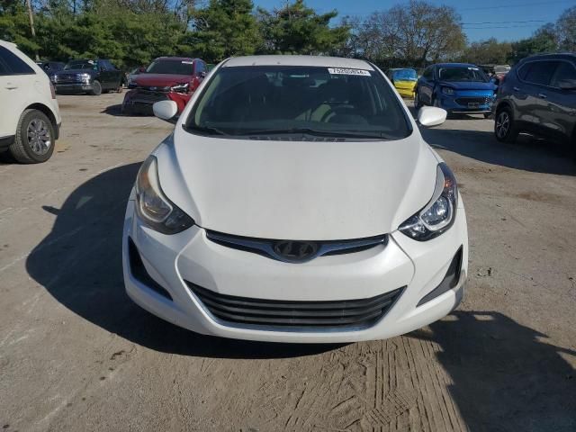 2015 Hyundai Elantra SE