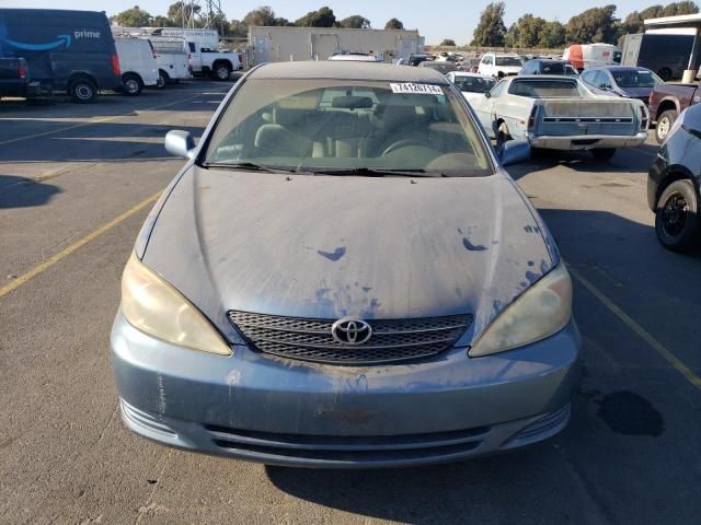 2004 Toyota Camry LE