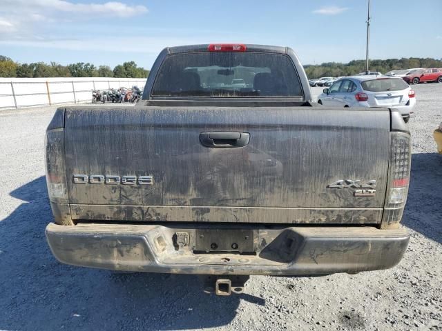 2004 Dodge RAM 1500 ST