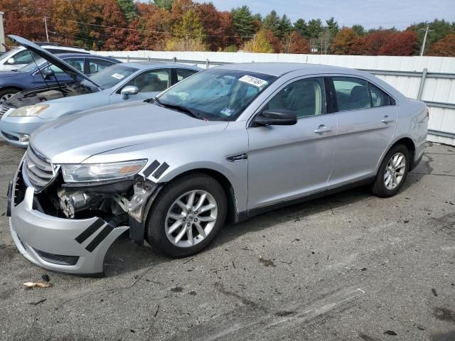 2013 Ford Taurus SE