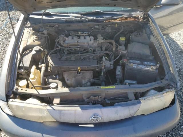 1999 Nissan Sentra Base